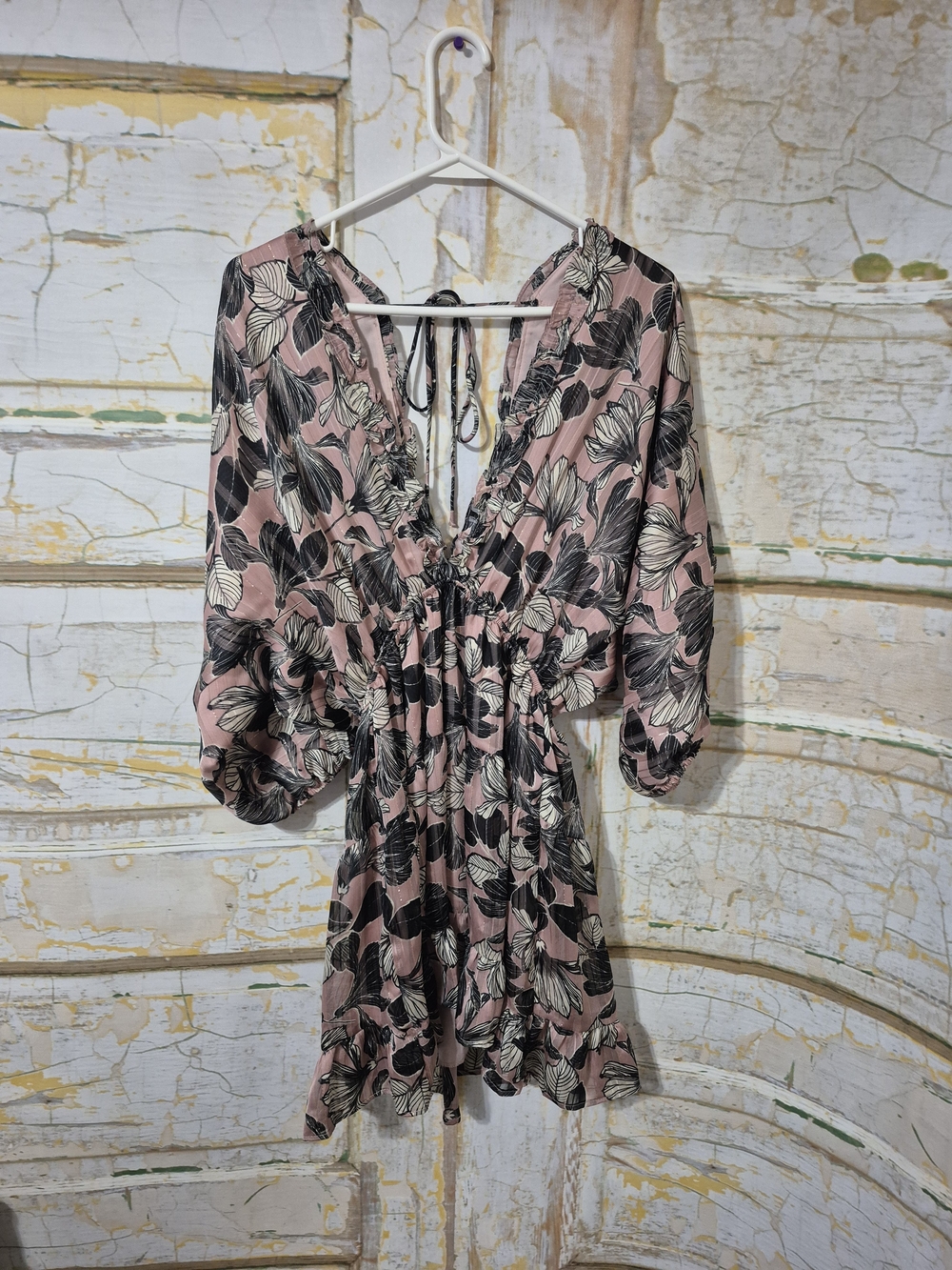 Vici Pink and Black Floral V-Neck Tie-Back Tunic